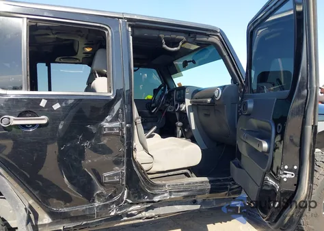 2008 Jeep Wrangler Unlimited Sahara z USA, uszkodzony, nr VIN 1J4GA59198L609113